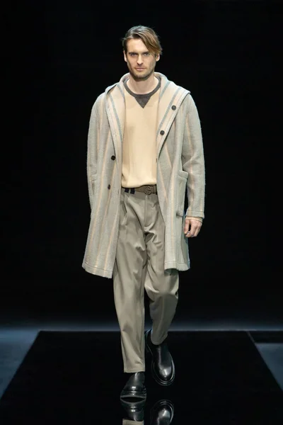 Look 20